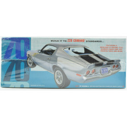 Maquette 1/25 Chevrolet Camaro AMT 155M 