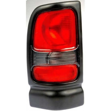 Enjoliveur Feu Arrière Gauche TYC - Référence 11-12384-BA-2 - Compatible Renault Trafic, Opel Vivaro, Nissan Primastar - 3